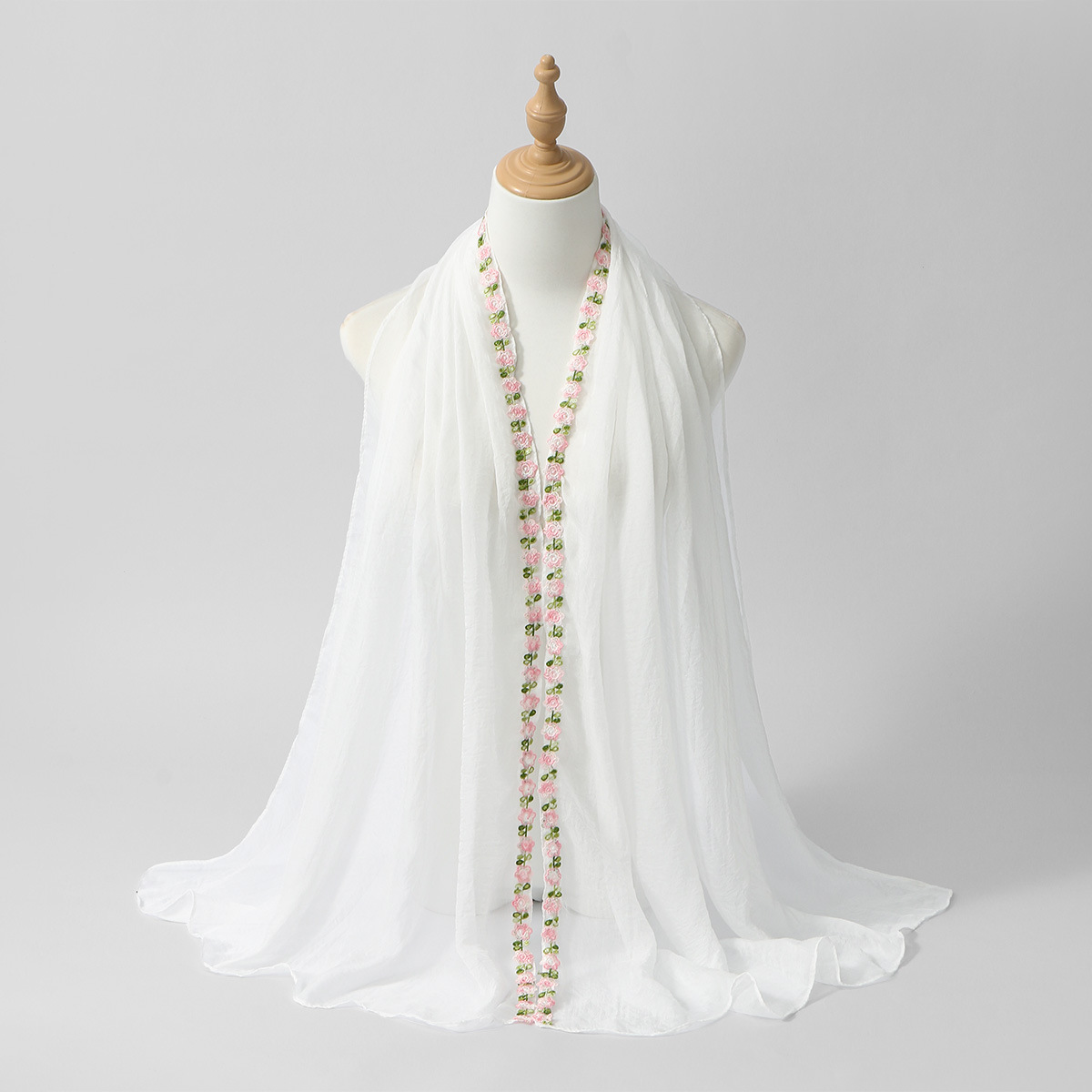 Nieuwe roos geborduurde effen  - Ethnic Fashion For Ladies recensie en prijs